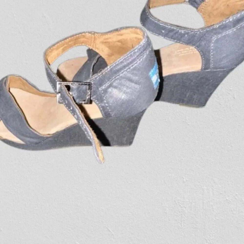 *****  Toms Sienna Metallic Blue Wedge Sandal  7345  Size 8